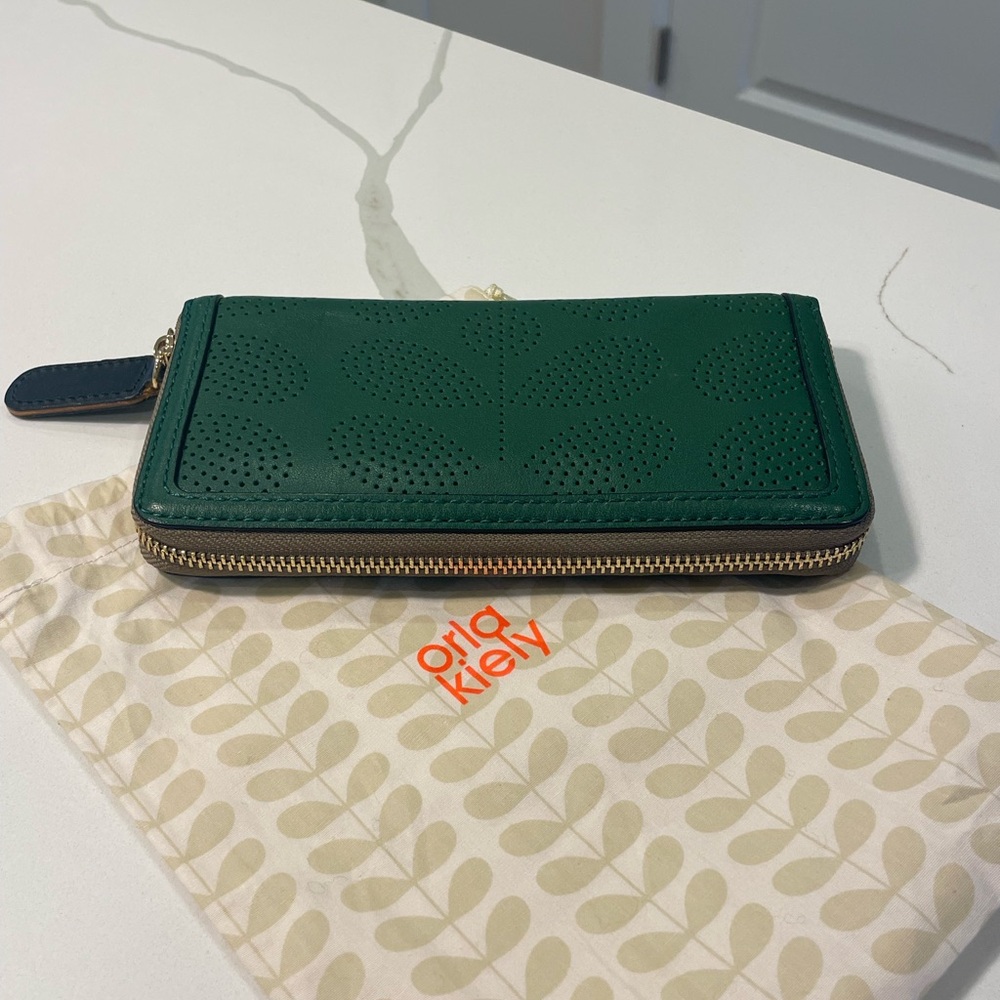 Orla Kiely Dark Green Perforated Leather Wallet NWOT
